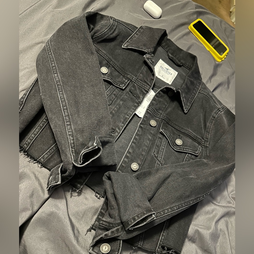 Black Hollister denim jacket